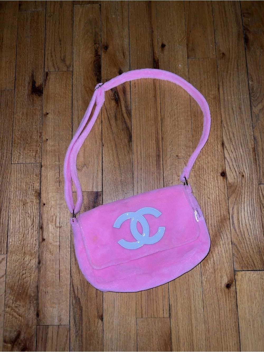 EUC Pink Chanel Beauty Precision VIP Messenger Shoulder Bag